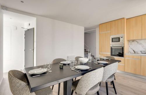 Quartier de la Salpetriere Apartment | Discover Suite Sacha - Ideal Duplex Retreat in Paris