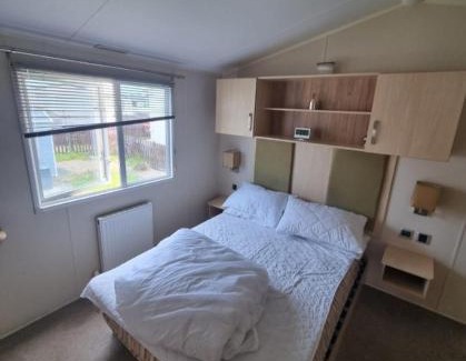Burnham-on-Sea Other | Family-Friendly Retreat at 118 Holiday Resort Unity
