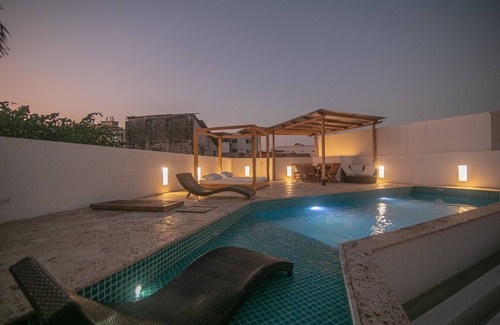 Cartagena Walled City Villa | Indulgent 15BR Villa with Pools in Historic Old City