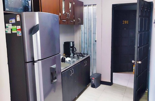 Lalinde Apartment | 15BR Duplex * Best Location * 3 Jacuzzis * Maids