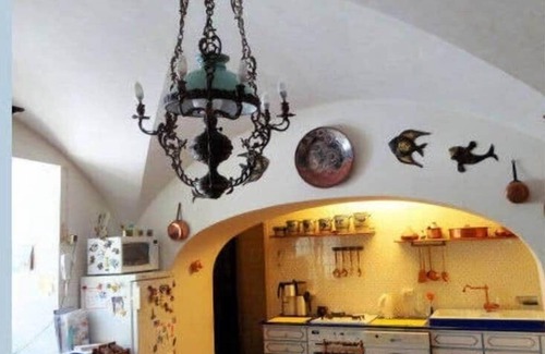 Artonne Villa | Historic Chateau with Pool & Park - Guest Rated 10/10