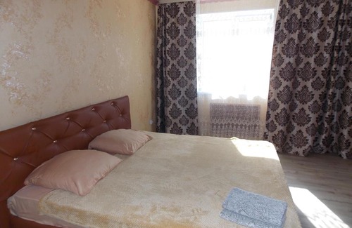 Norilsk Apartment | Explore 16 Ленинский проспект: Your Budget-Friendly Stay