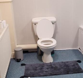 Dukinfield House | Family-Friendly Stays at 16 Decent Homes Await You!