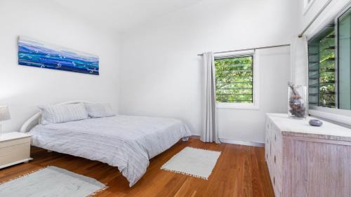 Hawks Nest House | Discover Family-Friendly Stays at 16 Kururma Crescent