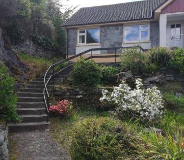 Glengarriff Bed & Breakfast | Eco-Friendly Bed and Breakfast for Up to 3 Guests