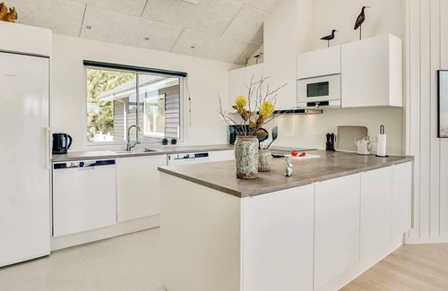 Bøtø By House | Enjoy a 16-Person Holiday Home with Pool in Væggerløse