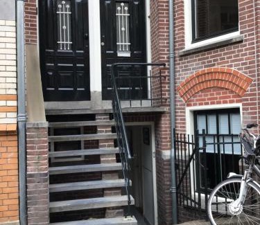 Utrecht Apartment | Family-Friendly Stay at 16 Sous: Guest Rated 10/10