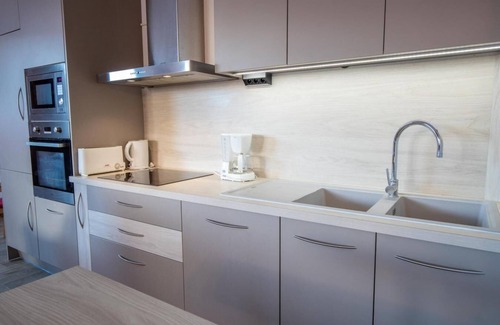 Villarodin-Bourget Apartment | Explore Chalet le Grand Air: Cozy 4-Room Apartment for Families