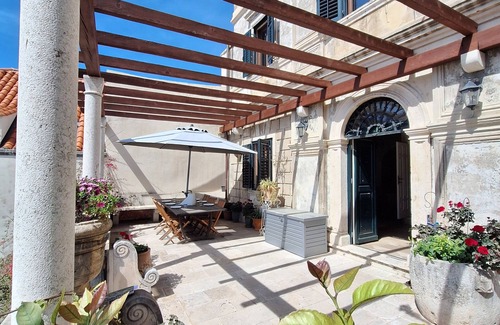 Pile Villa | Historic Villa Filomena with Panoramic Ocean Views