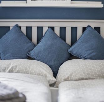 Hernals Apartment | Top-Rated C&J's Apartment: Family-Friendly with Accessibility