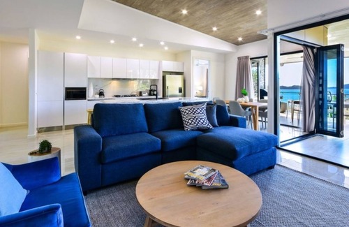 Hamilton Island Apartment | Discover Hidden Cove on Beautiful Hamilton Island