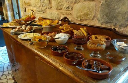 Messaia Bed & Breakfast | Inviting Bed and Breakfast with 5-Star Comfort
