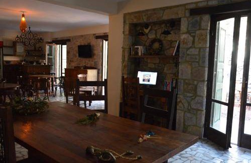 Messaia Bed & Breakfast | Inviting Bed and Breakfast with 5-Star Comfort