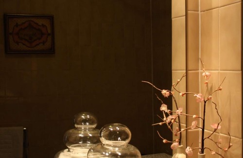 Eastbourne Seafront Bed & Breakfast | Top-Rated 17 Wilmington Square: Family-Friendly Amenities