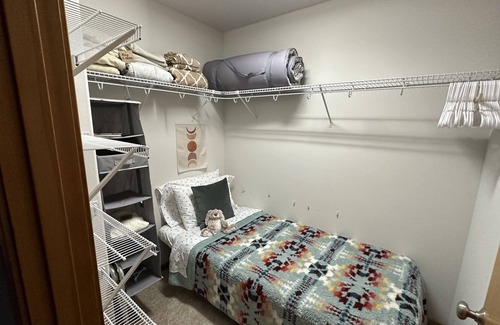 Southwest Bend House | Family-Friendly Retreat near Old Mill District, Pet Welcoming