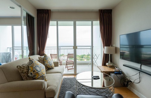 Hua Hin House | Top Floor Panorama Sea View in Hua Hin - 4 Star Gem