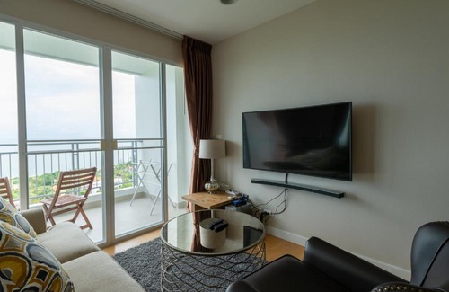 Hua Hin House | Top Floor Panorama Sea View in Hua Hin - 4 Star Gem