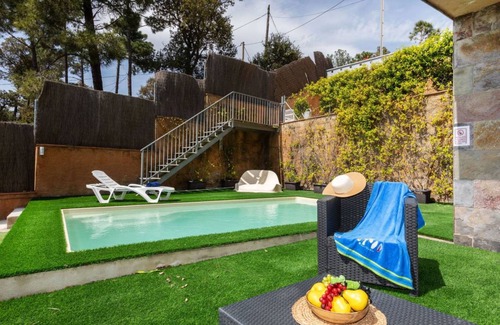 Lloret de Mar Other | Spacious 4-Bedroom House with Pool and Ocean Views