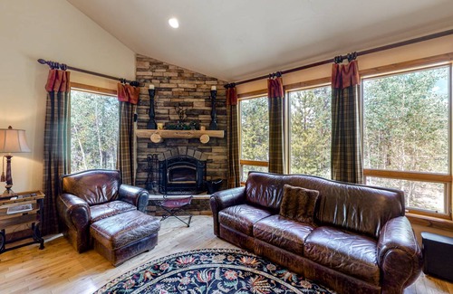 Fairplay House | Spacious 3-Bedroom House for Families with Top Reviews