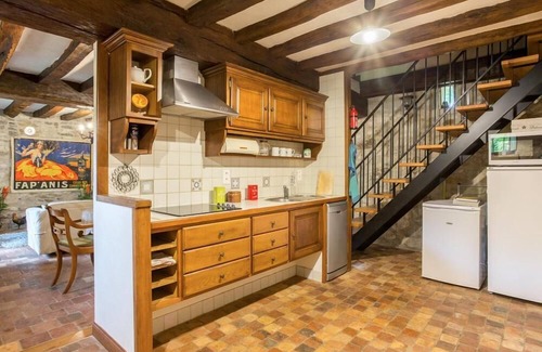 Concourson-sur-Layon Villa | Experience Timeless Elegance at 17th Century Manor House