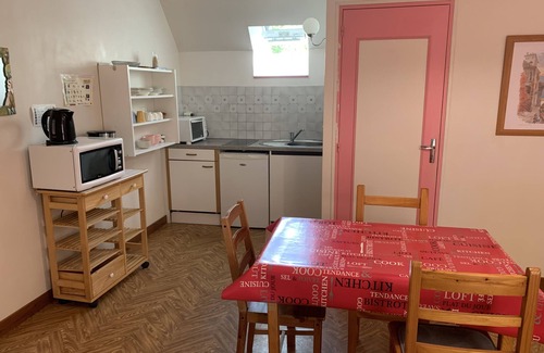 Cite Apartment | Historic Studio on the Pink Granite Coast with Ocean View