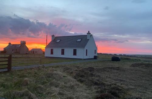 Isle of Lewis House | Top-Rated Hotel at 18 Cross Skigesrta Road with Hot Tub