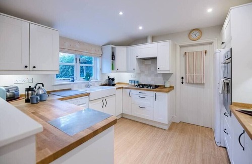 Aldeburgh House | Pet-Friendly Retreat at 18 Hartington in Aldeburgh