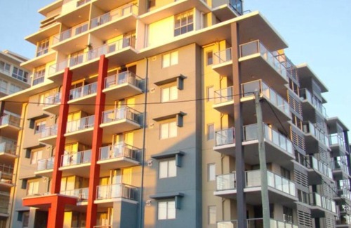 Kings Beach House | Top-Rated Outlook Caloundra in the Heart of Town
