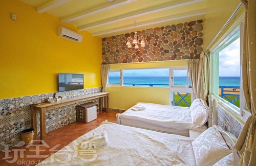 Magong House | Beachfront Bliss at 180 Beach Front Villa – Rated 8.8/10