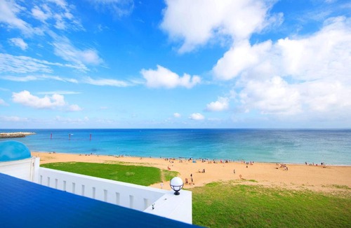 Magong House | Beachfront Bliss at 180 Beach Front Villa – Rated 8.8/10