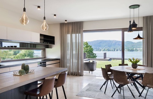 Maria Woerth House | Elegant Villa on Lake Wörthersee with Pool and Spa