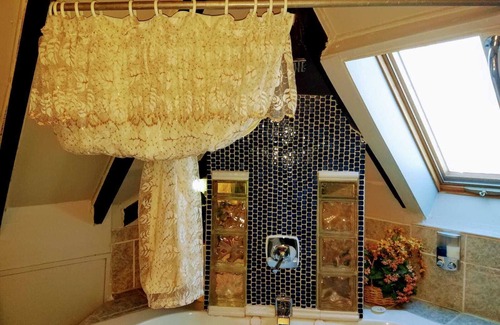 Westside North Bed & Breakfast | Relax at 1812 Overture B&B: Spa, Dining & Top-Rated Stay
