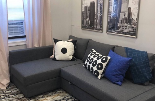 Industry Apartment | Exceptional 2-Bed Apartment Near NYC - Parking & Spa Access