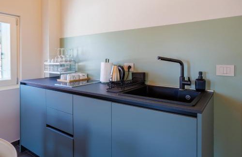 Chioggia House | Experience Comfort at 1823 Room with Breakfast & Hot Tub
