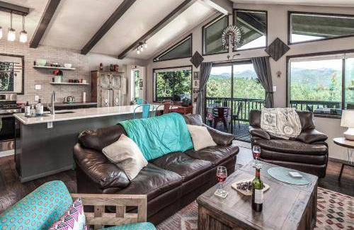 Ruidoso House | Spacious 3-Bedroom House for 8 Guests, Pet Friendly