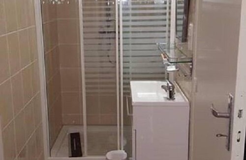 Seuil House | Discover 1843 Le Ruisseau du Moulin: Family & Pet Friendly