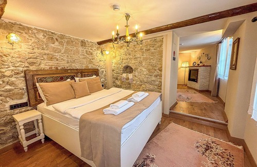 Urla Hotel | Experience 1870's Taş Konak Otel: Perfect for Families