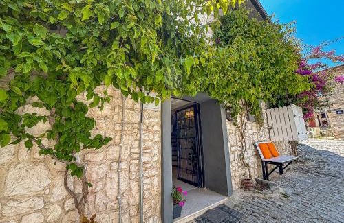Urla Hotel | Experience 1870's Taş Konak Otel: Rated 9/10 by Guests