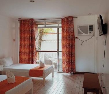 San Jose Resort | Cozy 1888 Beach Resort with Private Beach and Ocean Views