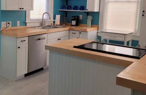 Hamilton House | Historic 1895 Townhouse with Modern Amenities Awaits You