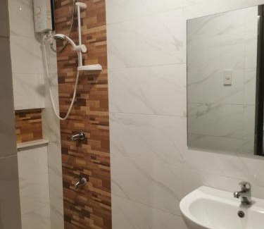 Silay City Bed & Breakfast | Budget-Friendly 1898 Casa and Restaurante for Family Getaways
