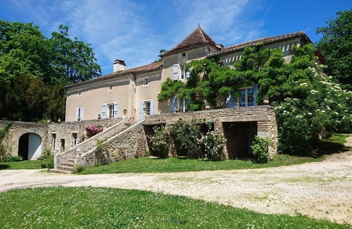 Puy-l'Eveque House | Historic Mansion Oasis in the Heart of Cahors Vineyards