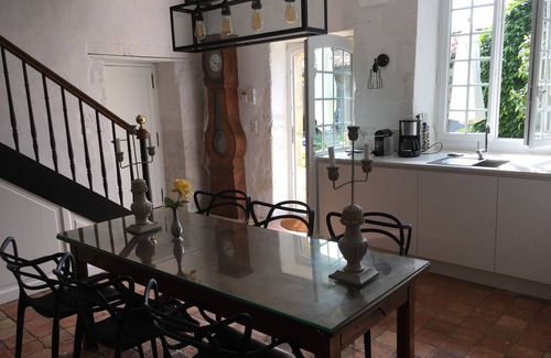 Meschers-sur-Gironde House | Historic 18th C Vicarage with Heated Pool & Ocean View