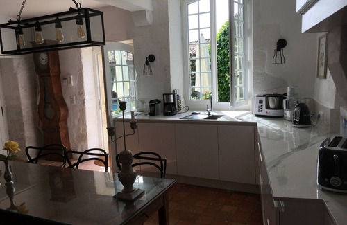 Meschers-sur-Gironde House | Historic 18th C Vicarage with Heated Pool & Ocean View