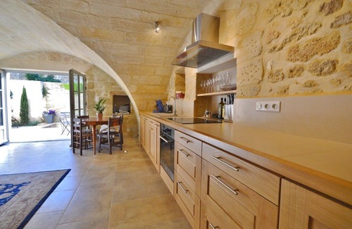 Uzes House | Historic Uzès Escape with Pool and Courtyard Retreat