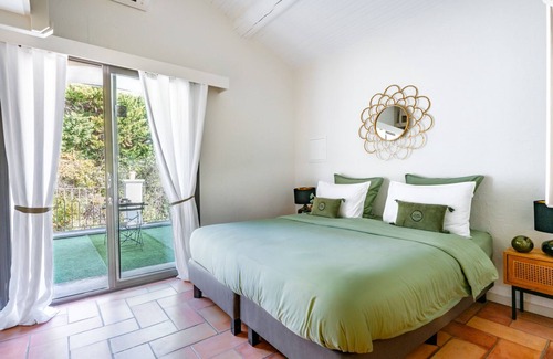 Sarrians Other | Timeless 18th Century Provencal Country House Escape