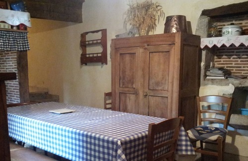 Brengues House | 18th century stone HOUSE near Rocamadour; Padirac; St Cirq la Popie; Cajarc