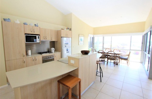 Crowdy Head House | Inviting 19 Joyce Street: Oceanfront Views & Family Amenities