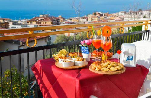 Tropea Bed & Breakfast | Cozy 19 m² Bed and Breakfast with Kitchen – Rated 10/10