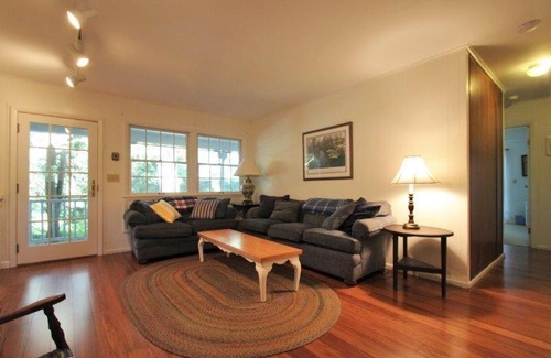 Chautauqua House | Family-Friendly Stay at 19 Maple Home with Kitchen Access